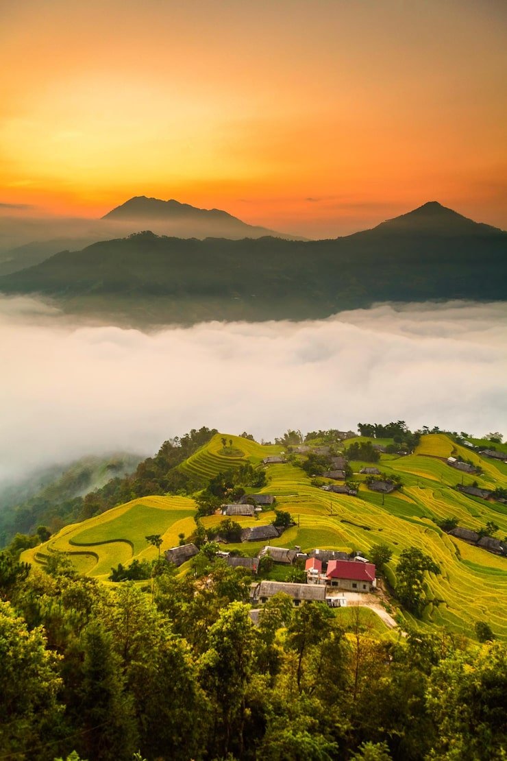 aerial view phung village dawn 1048944 25849784